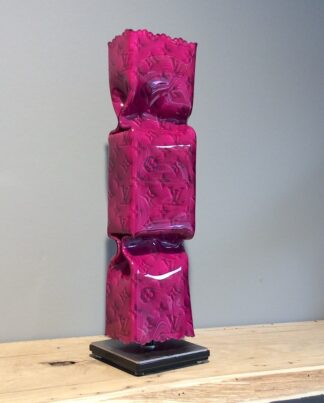 Candy-Art-Toffee-Ad-van-Hassel-Homage-to-Louis-Leather-33cm-1-Galerie-Hunold.JPG