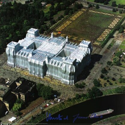 Christo Reichstag, Luftaufnahme von Ost nach West, (handsigniert)