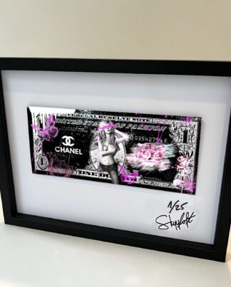 Skyyloft Kate Moss Chanel Dollar gerahmt Galerie Hunold